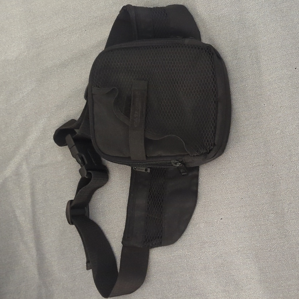 VINTAGE LIKE NEW - Case Logic Portable CD Player Waist Belt Fanny Pack